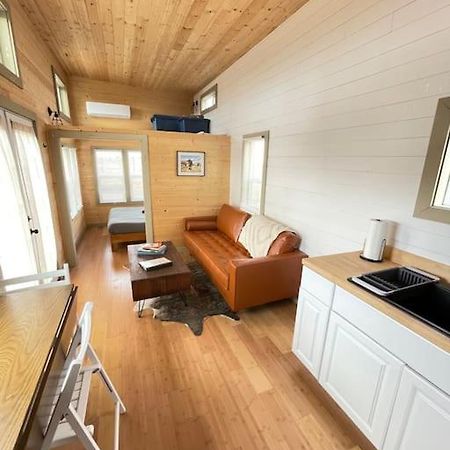 Grand Canyon Hideaway Tiny Home Valle Exterior photo
